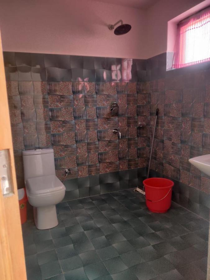 Tsetan Guest House Leh Exterior photo